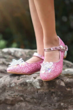 FAIRY TALE SHOE -Trish Scully 111