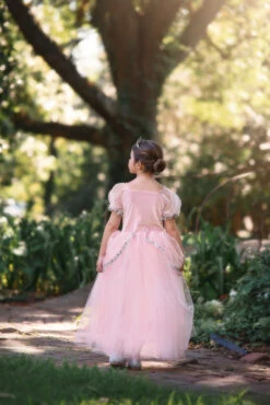 PRINCESS GLINDA 9 PRINCESS GLINDA -Trish Scully 155 4