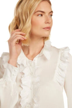 CASSANDRA BLOUSE WINTER WHITE 11 CASSANDRA BLOUSE WINTER WHITE -Trish Scully 18 3 432d1c61 dfd0 4290 bad2 9a1e6339416e