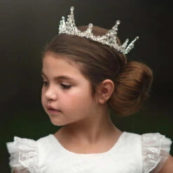 ALLORA CROWN -Trish Scully 1 2007e512 ff5b 4fb6 a607 61e915176c3f