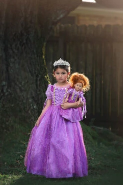 OCTAVIA TIARA -Trish Scully 1 7abe8e66 4983 457c 991f 9fb8b3e3e68e