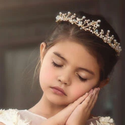 ARABELLA TIARA -Trish Scully 1 815d2f29 1ed2 4793 8a2d 3f7e30480179