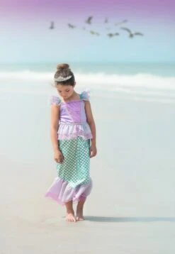 MAJESTIC MERMAID -Trish Scully 288 5