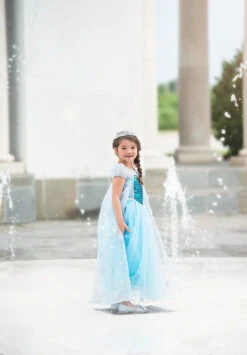 ICE QUEEN -Trish Scully 341 5