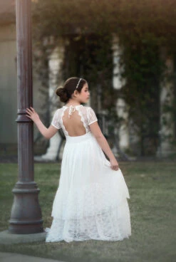 MEGHAN GOWN WHITE -Trish Scully 65 2