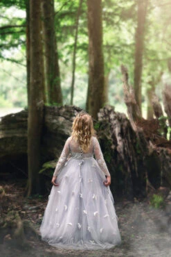 MARIPOSA GOWN SILVER 8 MARIPOSA GOWN SILVER -Trish Scully 65 3 402a9e4f 6f31 4c7c 8325 1e0036f582fd