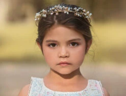 MARIPOSA TIARA -Trish Scully T142