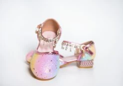 PRINCESS SHOE WATERCOLORS 7 PRINCESS SHOE WATERCOLORS -Trish Scully pshoernbw